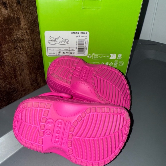 CROCS Littles Kids Water Shoes in Pink Crush - Picture 4 of 4